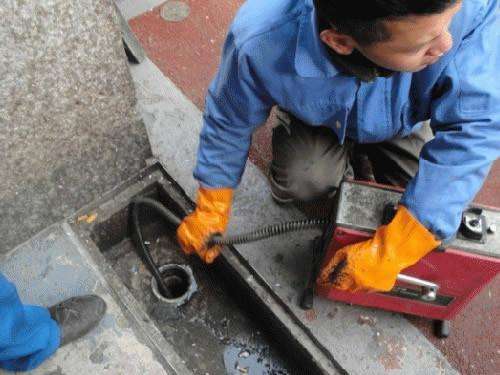 太子河疏通下水道