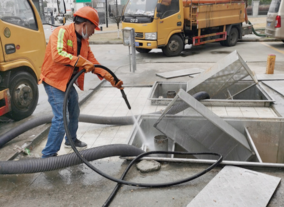 太子河隔油池清理